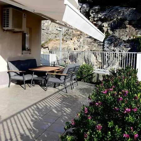 Aurora Luxury Apartment Trogir Exterior photo