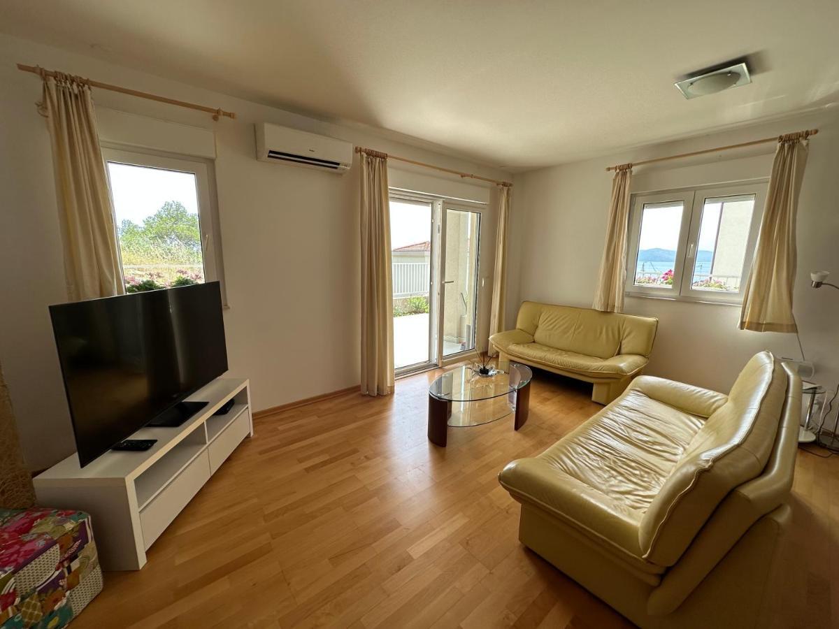 Aurora Luxury *