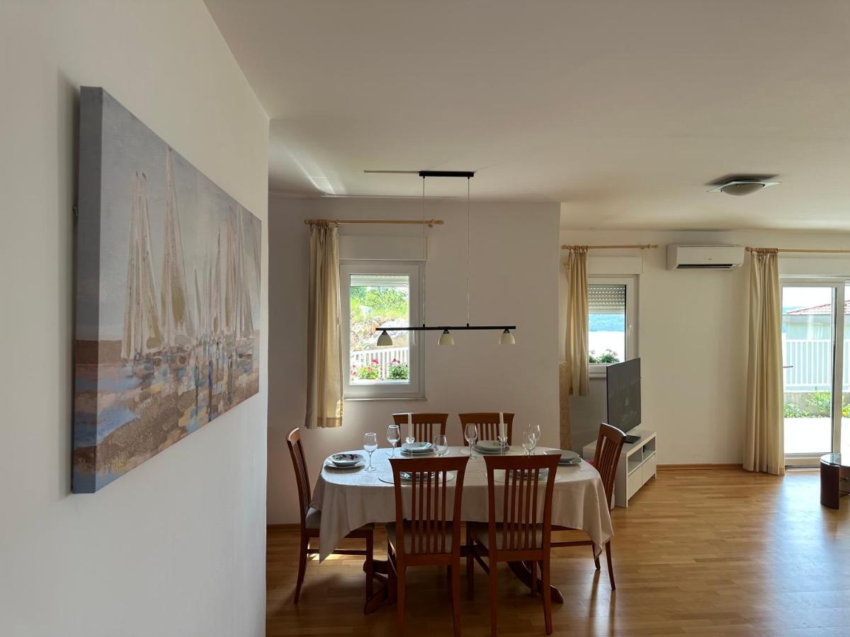 Apartment Aurora Luxury Trogir